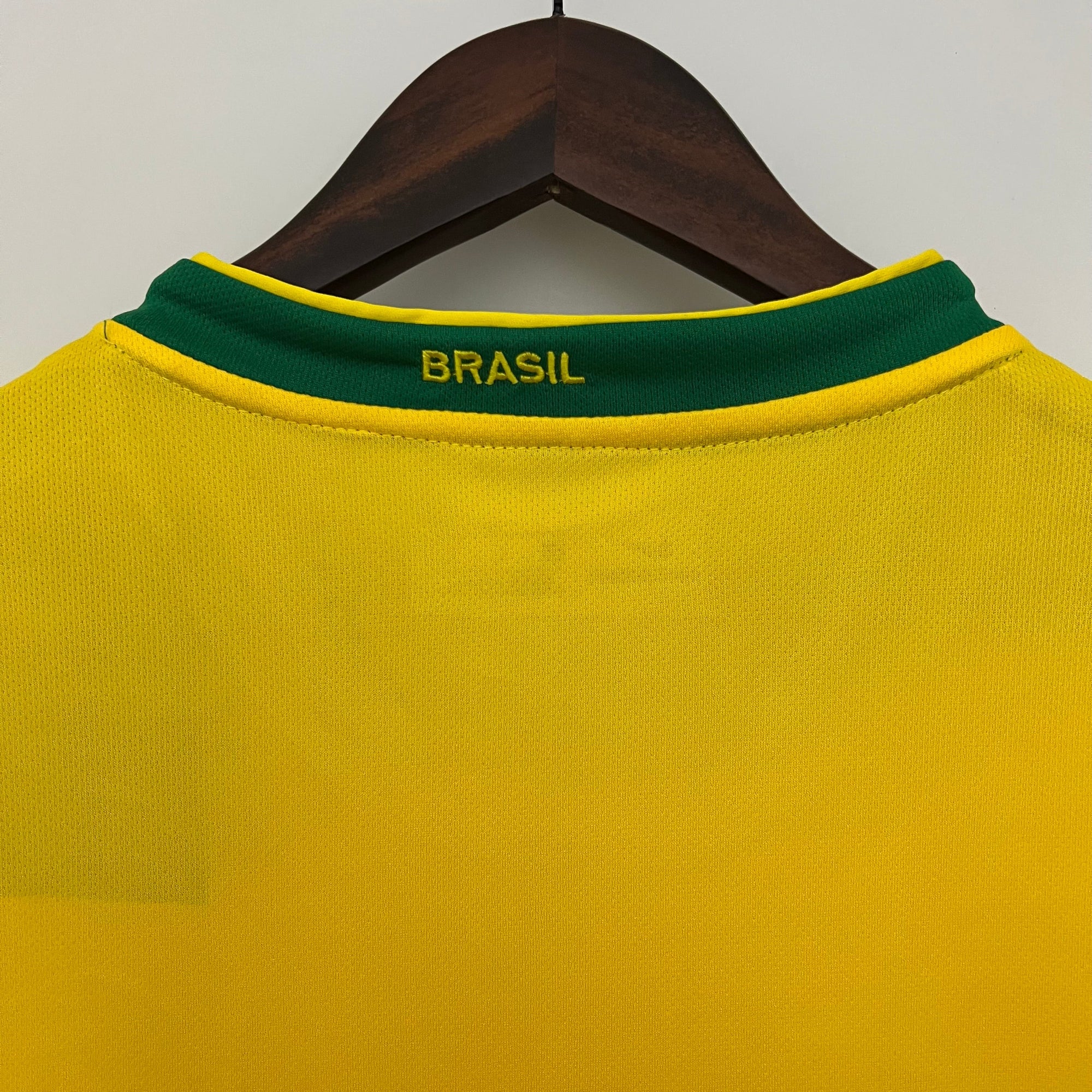 CAMISA RETRÔ SEL. BR HOME 2006